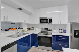 3410 Foxcroft Rd APT 202, Miramar, FL 33025, Sold 10/20/23