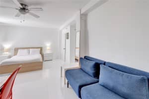 3030 Collins Ave #3d, Miami Beach, FL 33140, Sold 09/07/23