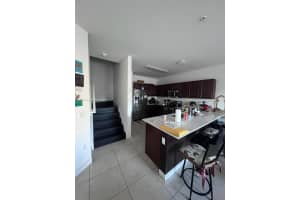 210 NW 109th Ave Apt 211, Miami, FL 33172, Sold 09/01/23