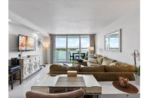 1000 West Ave APT 1017, Miami Beach, FL 33139, Sold 10/11/23