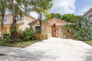 2037 SE 14 St, Homestead, FL 33035, Sold 08/18/23
