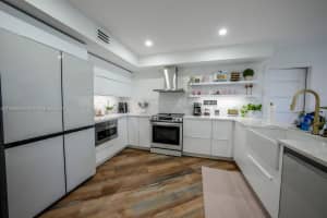 200 Diplomat Pkwy APT 820, Hallandale Beach, FL 33009, Sold 11/06/23