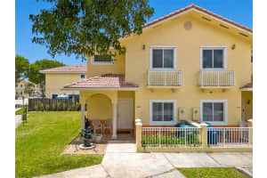7462 NW 180th Terrace, Hialeah, FL 33015, Sold 08/16/23