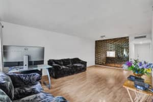 19001 NE 14th Ave APT 341, Miami, FL 33179, Sold 10/25/23