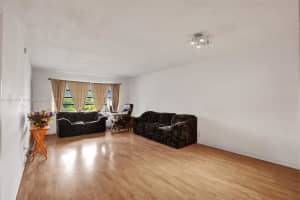 19001 NE 14th Ave APT 341, Miami, FL 33179, Sold 10/25/23