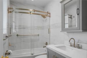 2091 NE 206th St, Miami, FL 33179, Sold 11/08/23