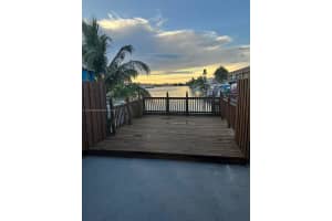 2637 W 52nd Pl #205, Hialeah, FL 33016, Sold 12/19/23