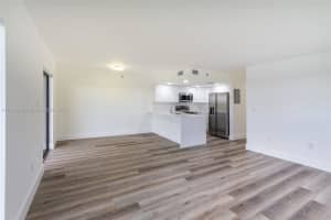 5249 NW 7th St APT 408, Miami, FL 33126, Sold 10/24/23