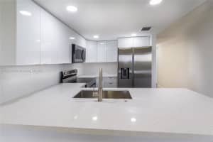 5249 NW 7th St APT 408, Miami, FL 33126, Sold 10/24/23