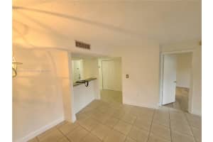 4215 N University Dr APT 203, Sunrise, FL 33351, Sold 09/19/23