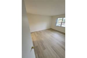 4215 N University Dr APT 203, Sunrise, FL 33351, Sold 09/19/23