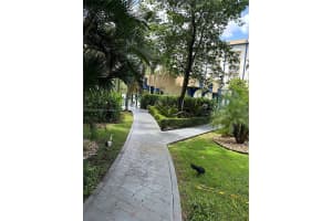 4550 NW 9th St #802e, Miami, FL 33126, Sold 09/13/23
