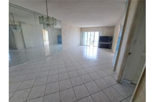6855 Abbott Ave APT 204, Miami Beach, FL 33141, Sold 11/07/23