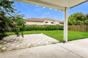 2030 SE 18th Ct, Homestead, FL 33035, Sold 12/22/23