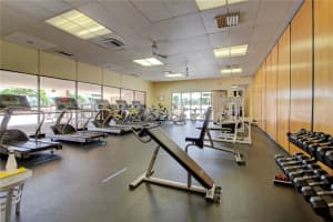 20335 W Country Club Dr APT 1204, Aventura, FL 33180, Sold 01/31/24