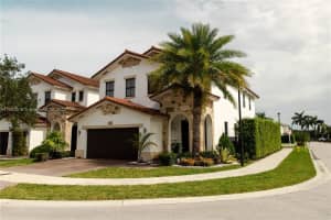 10584 NW 70th Ln, Doral, FL 33178, Sold 10/17/23