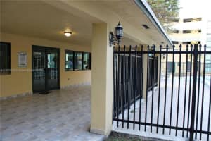 11780 SW 18th St Apt 303-2, Miami, FL 33175, Sold 01/17/24