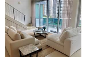200 Biscayne Blvd Way APT 507, Miami, FL 33131, Sold 08/23/24