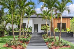 600 W 51st St, Miami Beach, FL 33140, Sold 09/22/23