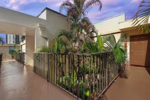 20300 W Country Club Dr, Aventura, FL 33180, Sold 12/18/23