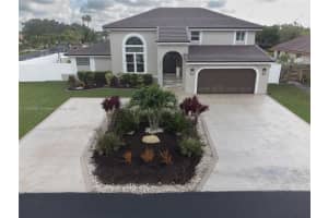 5660 Briarwood Way, Davie, FL 33331, Sold 12/06/23
