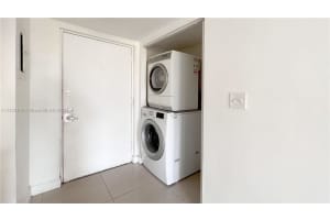 8100 Geneva Ct APT 343, Doral, FL 33166, Sold 11/17/23