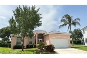 440 SE 25th Dr, Homestead, FL 33033, Sold 12/01/23