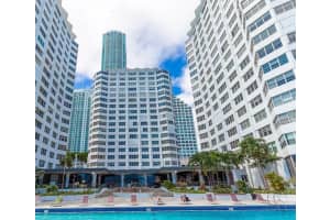 999 Brickell Bay Dr APT 1508, Miami, FL 33131, Sold 08/31/23