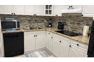 999 Brickell Bay Dr APT 1508, Miami, FL 33131, Sold 08/31/23