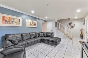 1 Pleasant Hill Ln, Tamarac, FL 33319, Sold 09/15/23