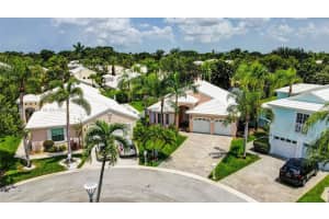 15240 Wilshire Ct, Pembroke Pines, FL 33027, Sold 09/22/23