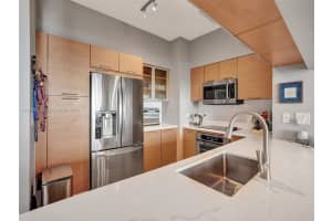 31 SE 5th St APT 3919, Miami, FL 33131, Sold 09/14/23