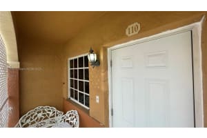 2527 W 76th St APT 110, Hialeah, FL 33016, Sold 09/07/23