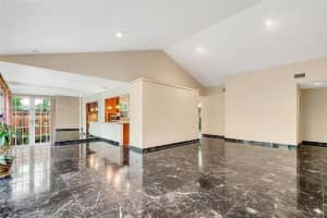 9944 NW 48th St Cir, Doral, FL 33178, Sold 10/25/23