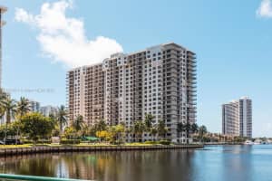 18151 NE 31st Ct APT 604, Aventura, FL 33160, Sold 01/05/24