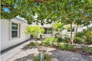 21951 SW 97th Ct, Cutler Bay, FL 33190, Sold 09/08/23