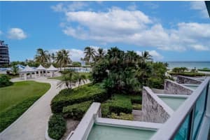 5151 Collins Ave APT 435, Miami Beach, FL 33140, Sold 09/15/23