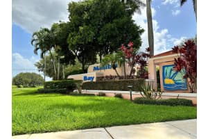 20888 NW 3rd Ln, Pembroke Pines, FL 33029, Sold 09/08/23