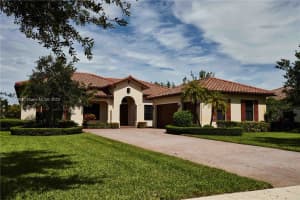 4431 Estates Rd, Davie, FL 33328, Sold 04/12/24