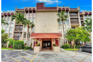 2001 Atlantic Shores Blvd APT 305, Hallandale Beach, FL 33009, Sold 10/06/23