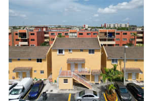 8169 NW 8th St APT 2, Miami, FL 33126, Sold 12/21/23