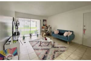 7110 NW 179th St APT 110, Hialeah, FL 33015, Sold 09/12/23