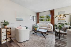 801 Meridian Ave #4d, Miami Beach, FL 33139, Sold 10/03/23