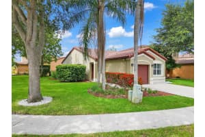 4222 NW 1st Dr, Deerfield Beach, FL 33442, Sold 10/02/23