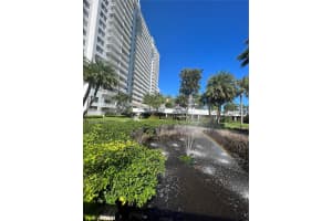 2801 NE 183rd St #902w, Aventura, FL 33160, Sold 10/09/23