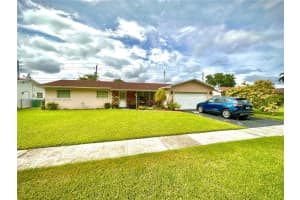 8953 SW 49th St, Cooper City, FL 33328, Sold 08/25/23