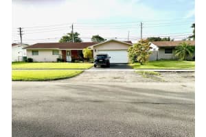 8953 SW 49th St, Cooper City, FL 33328, Sold 08/25/23