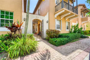 511 SW 146th Terrace #511, Pembroke Pines, FL 33027, Sold 10/12/23