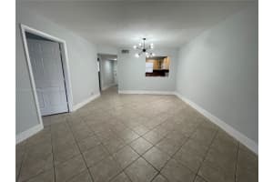 13707 Kendale Lakes Cir #114, Miami, FL 33183, Sold 09/05/23