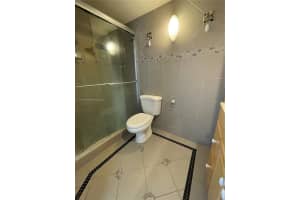 1770 NE 191st St Apt 602-1, Miami, FL 33179, Sold 04/11/24